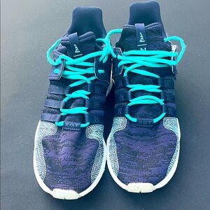 Adidas sz 10.5 44 1/2 Parley Navy and Teal Sneakers